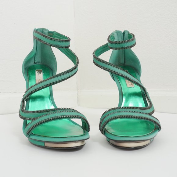 BCBGMaxAzria Green Satin Zipper Detail Size 7 1/2 B Strappy High Heel Shoes - Picture 10 of 13